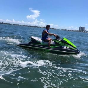 Meet your Posher, Jerome